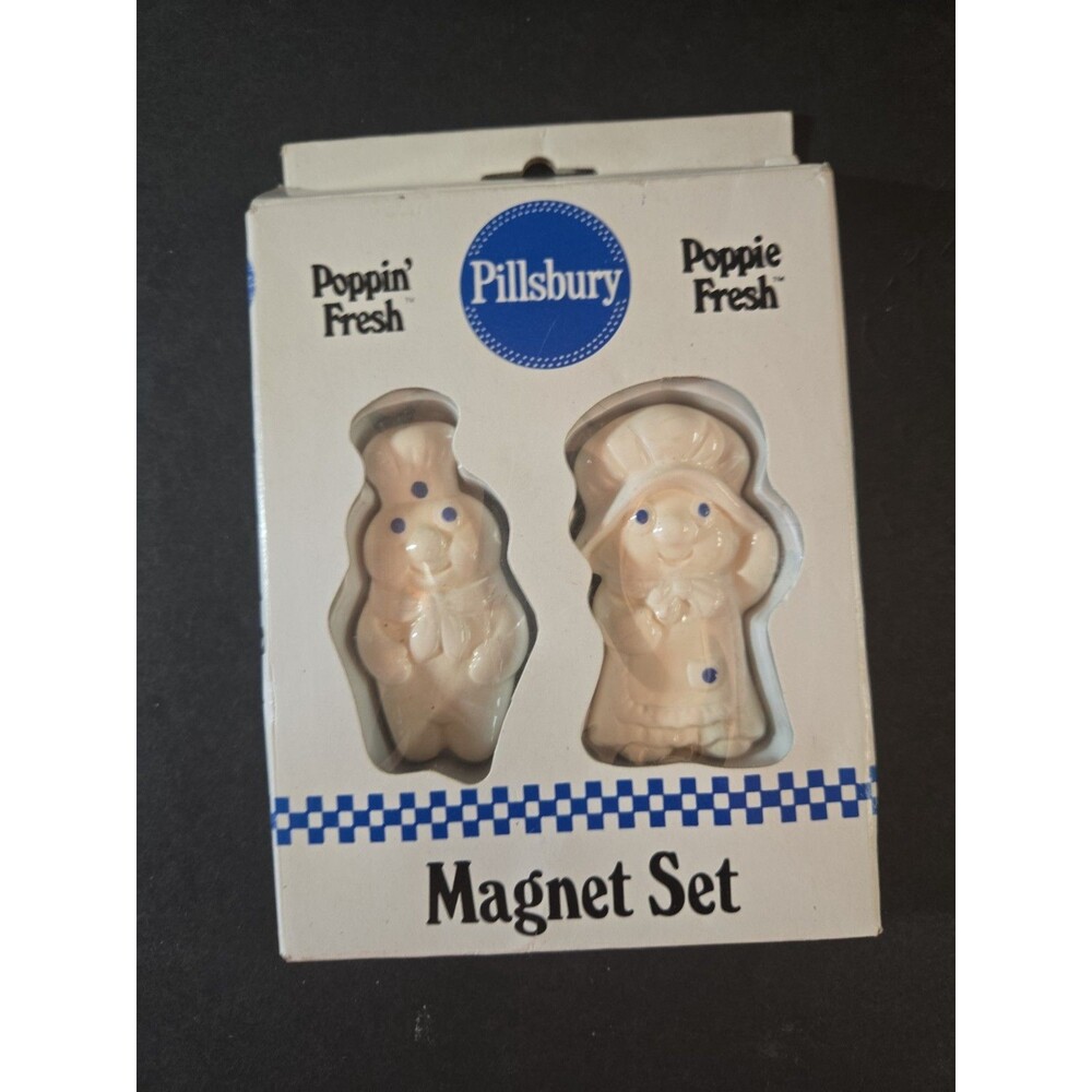 Vintage Pillsbury Doughboy Poppin' Fresh & Poppie Fresh Magnet Set 1988 In Box